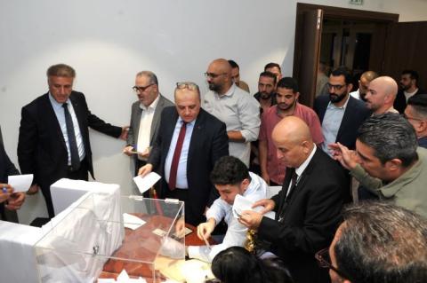 انتخاب عضوين من الجالية الفلسطينية في الكويت لتمثيلها في المجلس الوطني الجديد...jpg