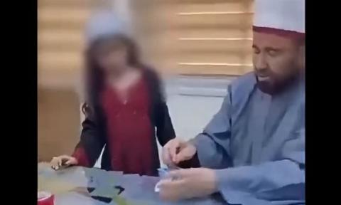 استقالة وزير الأوقاف الفلسطيني بعد فيديو مثير للجدل.jpg