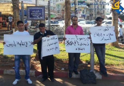 المواطن الفلسطيني بين لهيب الأسعار والمواد منتهية الصلاحية