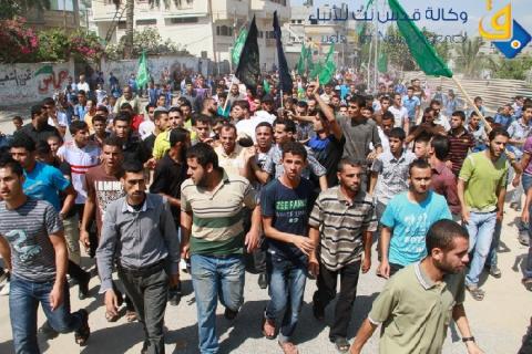 بالصور .. جماهير قطاع غزة تُشيع جثامين شهداء التصعيد الإسرائيلي الأخير