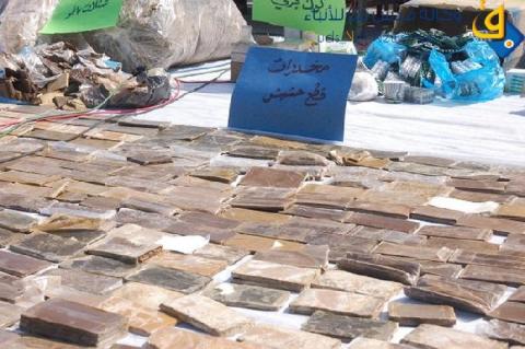 القبض على 5 أشخاص متهمين بحيازة مخدرات