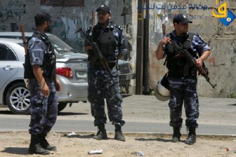 مجهولون يلقون قنبلة يدوية على مركز شرطة رفح 