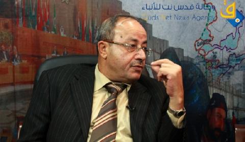 ذوي الشهداء يحاصرون نواب في مقر لحركة فتح في غزة