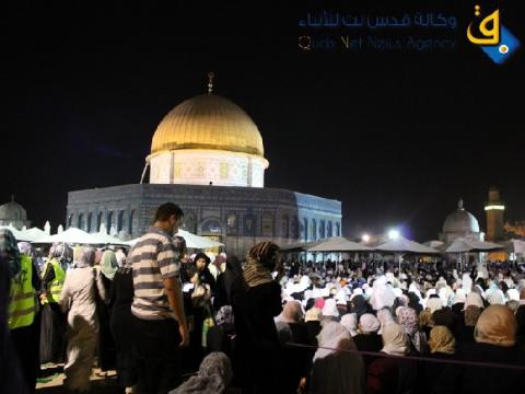 إسرائيل تسمح للمئات من قطاع غزة بإحياء ليلة القدر في الأقصى
