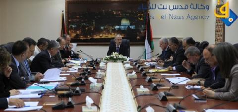وزير المالية الفلسطيني يبحث مع نظيره الفرنسي آفاق التعاون المشترك