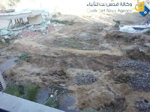 سلطة الأراضي تجرف حديقة اتحاد المقاولين بغزة