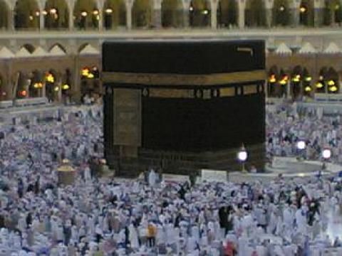 اولى رحلات العمرة تنطلق اليوم