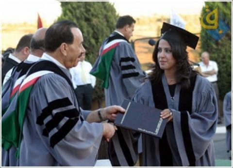 دعوات فلسطينية لبناء إستراتيجية عمل لتوظيف الخريجين