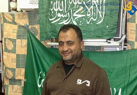 قيادي في حماس يطالب السلطة بالإفراج عن المعتقلين
