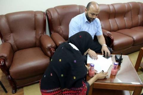 مباحث غزّة تقبض على "المتحرّش" بطالبة على معبر رفح