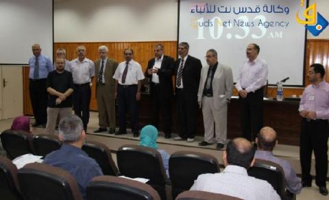 غزة.. وزير الصحة يتفقد امتحانات الجزء الأول في البورد الفلسطيني‎
