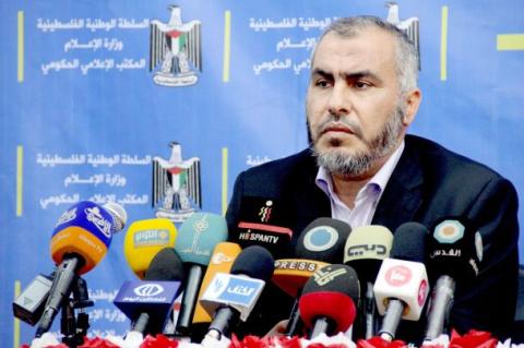 حكومة غزة تطالب العرب بعدم إغلاق أبوابهم بوجه اللاجئين ومساعدتهم