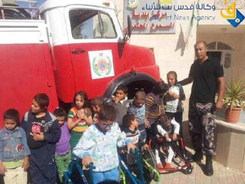 تدريب للدفاع المدني على اخلاء لمركز بلدية السموع المجتمعي