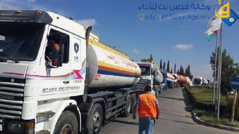 فتح معبر ابو سالم استنائيا لادخال سولار صناعي لتشغيل محطة الكهرباء بغزة