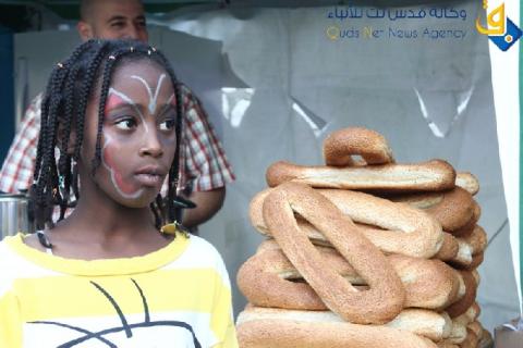 صور.. مهرجان " كعك القدس" 2013