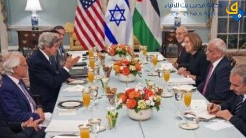 واشنطن: الفلسطينيين والاسرائيليين يبحثون تمديد فترة المفاوضات