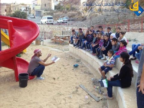 اخطار بهدم ملعب "وادي حلوة" بسلوان