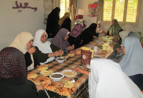 "بيت جدودنا" ينفذ عدة أنشطة لكبار السن