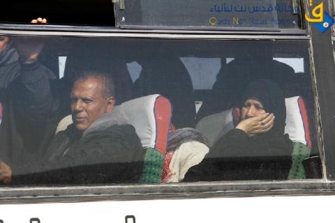 مغادرة حافلتين و30 مريض عبر معبر رفح