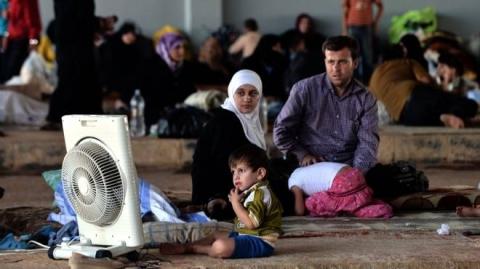 لاجئون سوريون وفلسطينيون يضربون عن الطعام لاعتقالهم في مصر