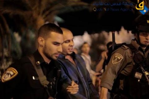 اعتقال سيدة ومحامي غرب الخليل