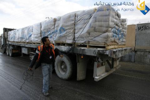 ادخال "600" طن من الأسمنت للمتضررين في غزة