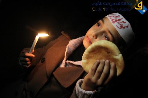 استشهاد 8 فلسطينيين جوعا في مخيم اليرموك