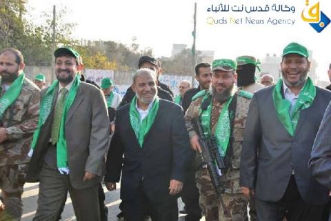 الزهار: لن يتجرأ احد على سحب سلاح المقاومة