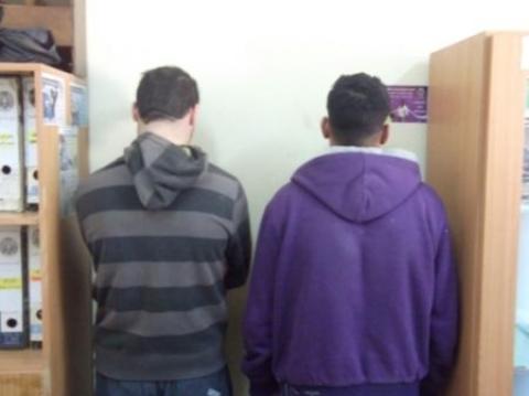 القبض على لصين سطوَا على مصنع بلاستيك