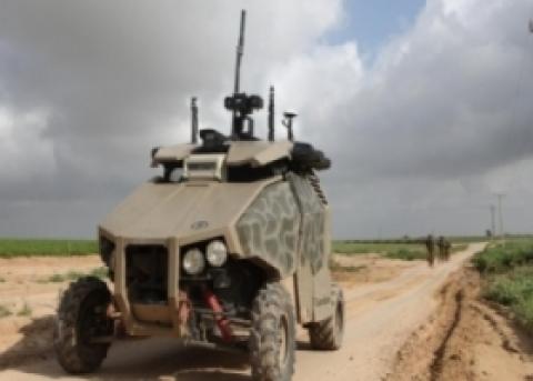 الجيش الإسرائيلي يعزز الحراسة الأمنية لغلاف غزة وينشر جيب جديد للمراقبة