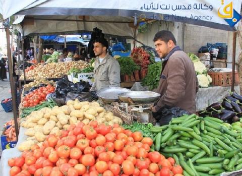منظمات حقوقية وأهلية تطالب "حماس" بوقف العمل بقانون ضريبة "التكافل الوطني"