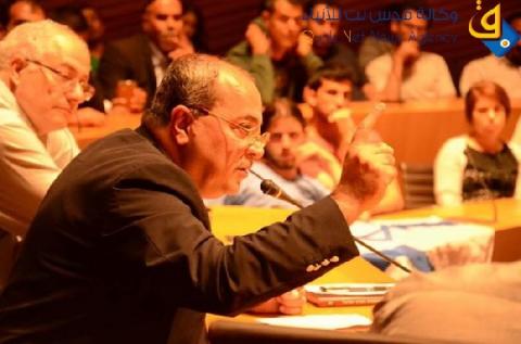 الطيبي:  كيف لكم أن تعيشوا براحة بال وآلاف البدو بلا ماء أو كهرباء ؟ -