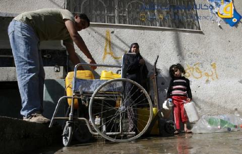 صور.. الغزيون ومعاناة العطش اللا متناهية !