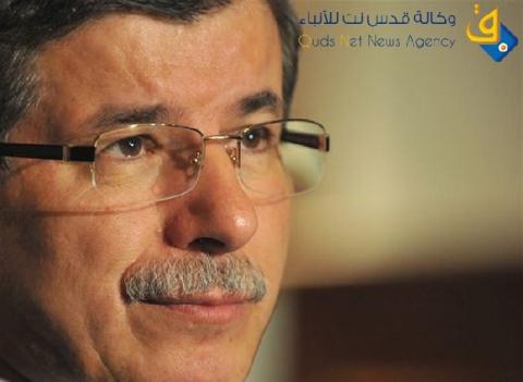 الرئيس عباس يتلقى اتصالا هاتفيا من وزير الخارجية التركي