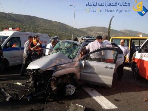 إصابة 5 مواطنين بحادثي طرق قرب نابلس والخليل