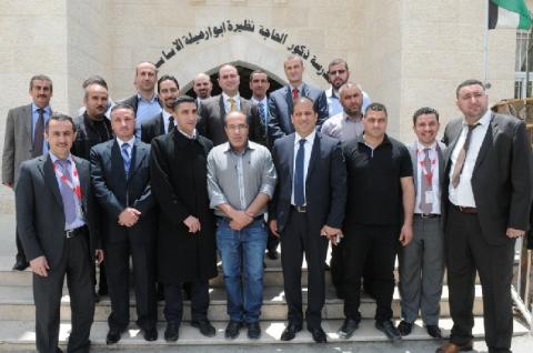 الاتصالات الفلسطينية تدعم عدد من المشاريع الحيوية في محافظة الخليل
