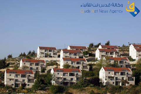 وزير اسرائيلي يتهم "المالية" بتأخير عملية نقل سكان "غوش قطيف"