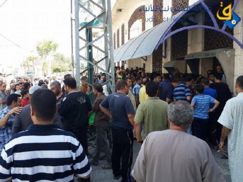 رواتب موظفين السلطة تُصرف اليوم في البنوك