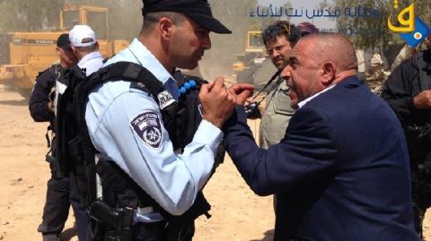 ابو عرار: يجب معاقبة وفصل كل شرطي اعتدى ووقف وراء الاعتداء على طارق ابو خضير