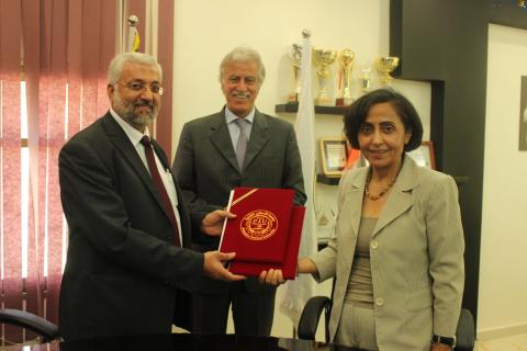 جامعتا "خضوري" وبيرزيت توقعان مذكرة تفاهم لتنفيذ مشروع في التمكين الريادي والتكنولوجي