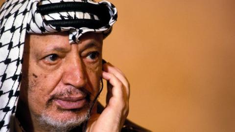 الخبراء الفرنسيون يستبعدون مجدداً وفاة ابو عمار مسموما