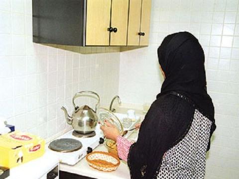السعودية تنفي السماح باستقبال العمالة اليهودية