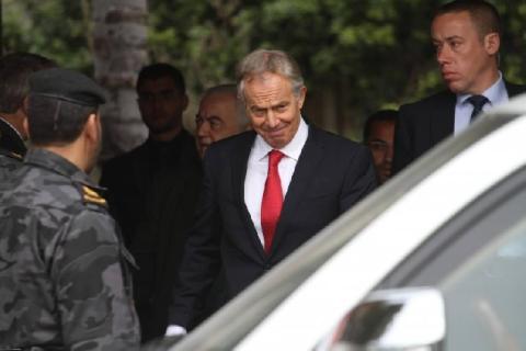 بلير يغادر القاهرة متجها الى تل ابيب بعد زيارة خاطفة