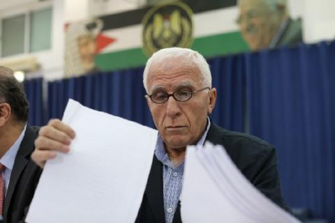"التشريعي" يتسلم تقرير هيئة مكافحة الفساد