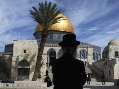 "لجنة الشهداء" ترفض تعيين أحد سفّاحي هبّة القدس قائدا للشرطة