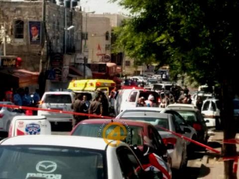 اصابة فلسطيني بجروح خطيرة اثر دهسه من قبل مستوطِنة