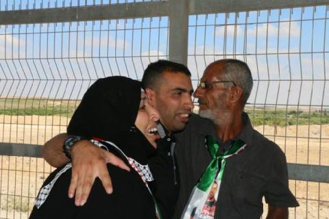 الاحتلال يفرج عن الأسيرة صباح فرعون بعد اعتقال ادارى عام ونصف