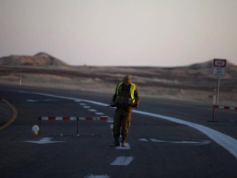 اسرائيل تعيد فتح طريق 12 المحاذي للحدود مع مصر