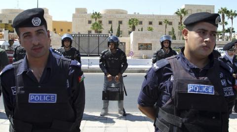 الأردن: السجن لـ 8 أشخاص بتهم التخطيط لاستهداف أمريكيين والسفارة الإسرائيلية