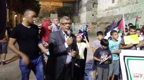 إضاءة شموع في بيت لحم تضامنا مع الأسرى